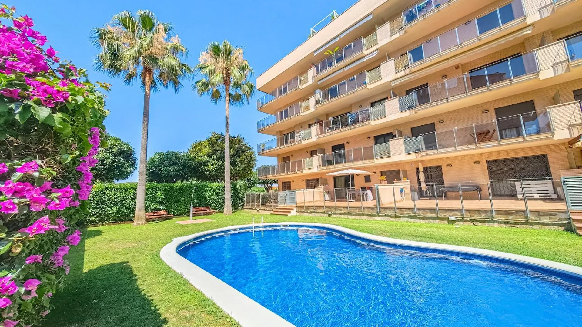 캠브릴스 Litoral Costa Dorada - Marina Only Families 아파트